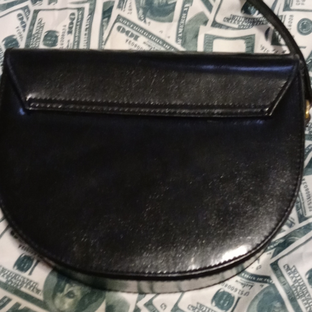 Bag - Picture 2 of 5